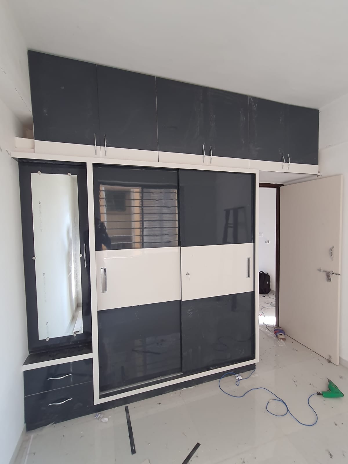 🏠 માળિયા (Loft Storage)