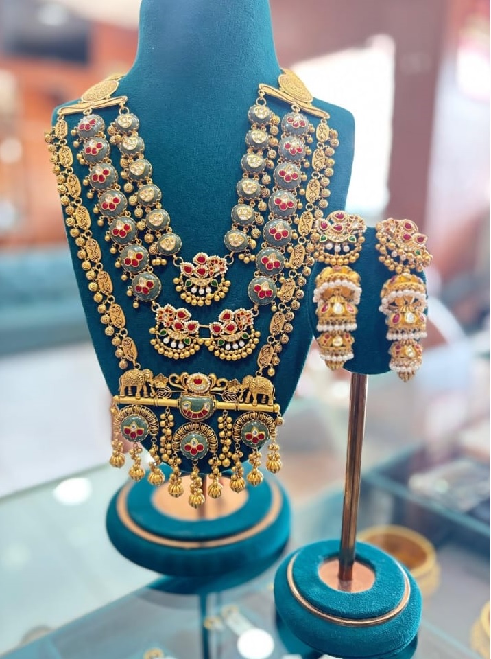 JEWELLERY