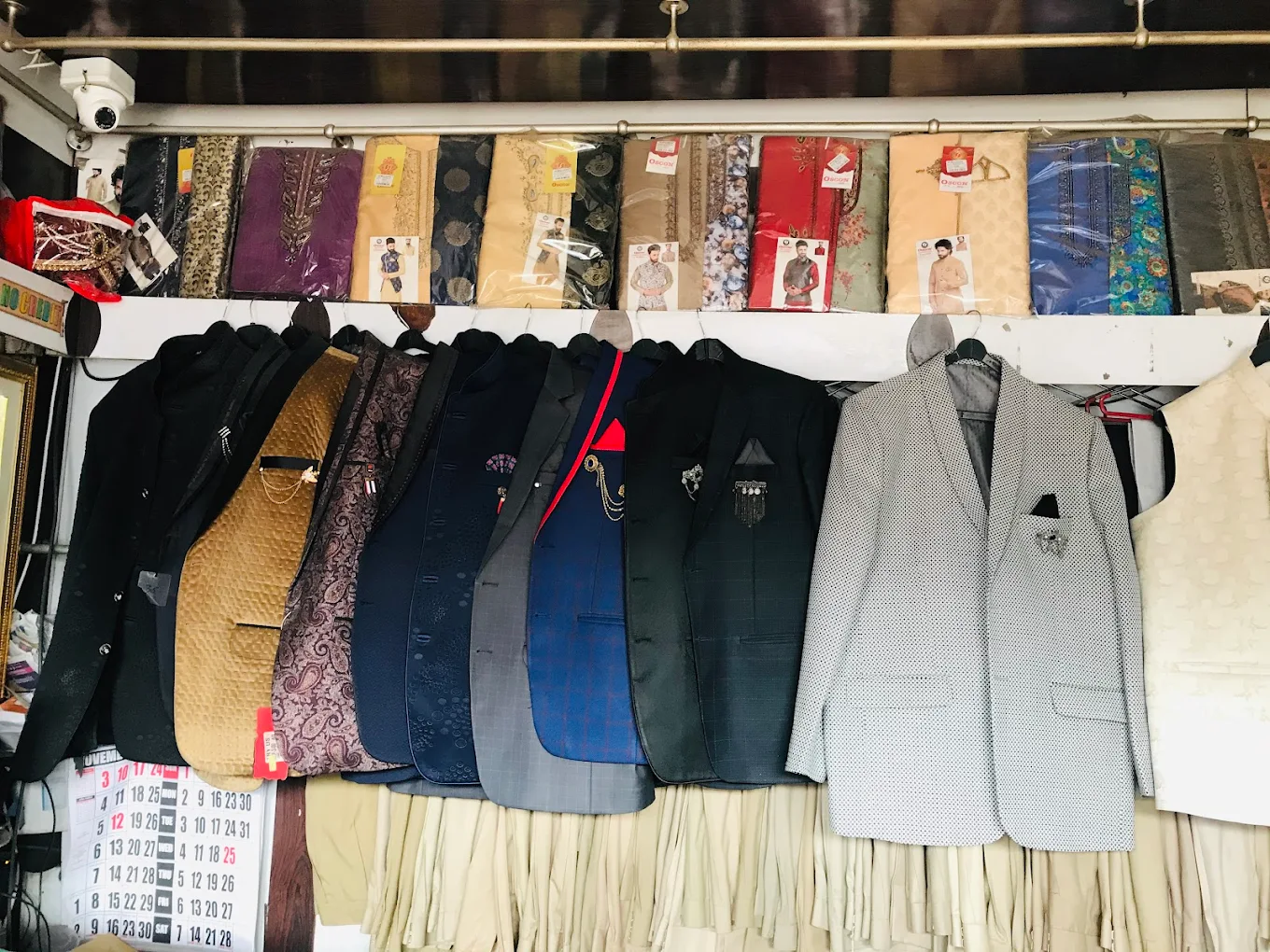 Blazers & Formal Suits