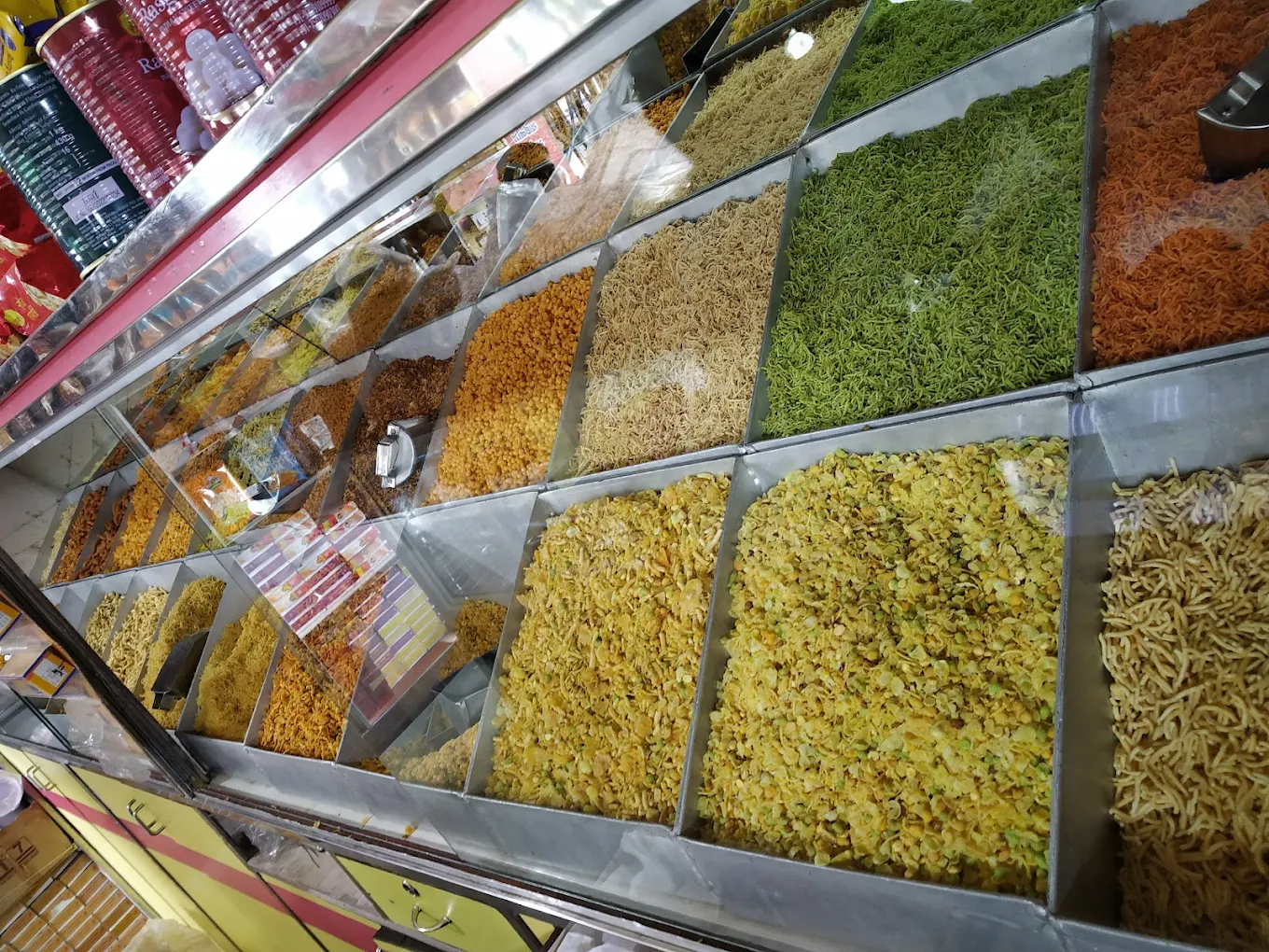 TESTY CHAVANA